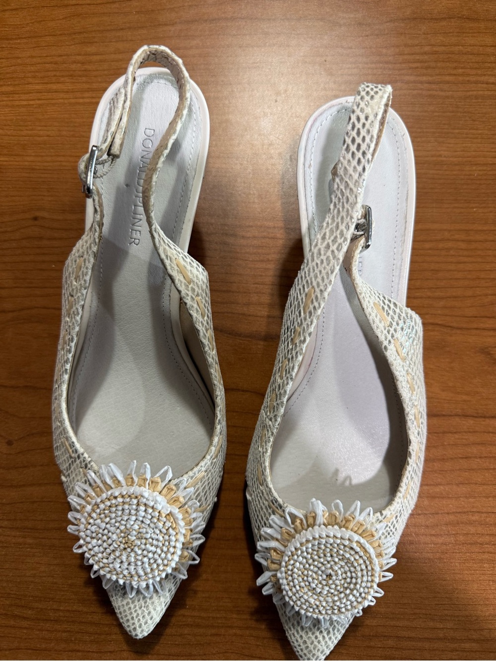 Donald J. Pliner White & Tan Beaded Pointed Slingback Flats